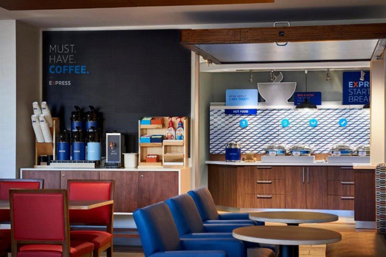 Holiday Inn Express - San Antonio East I-10 By Ihg Exteriér fotografie