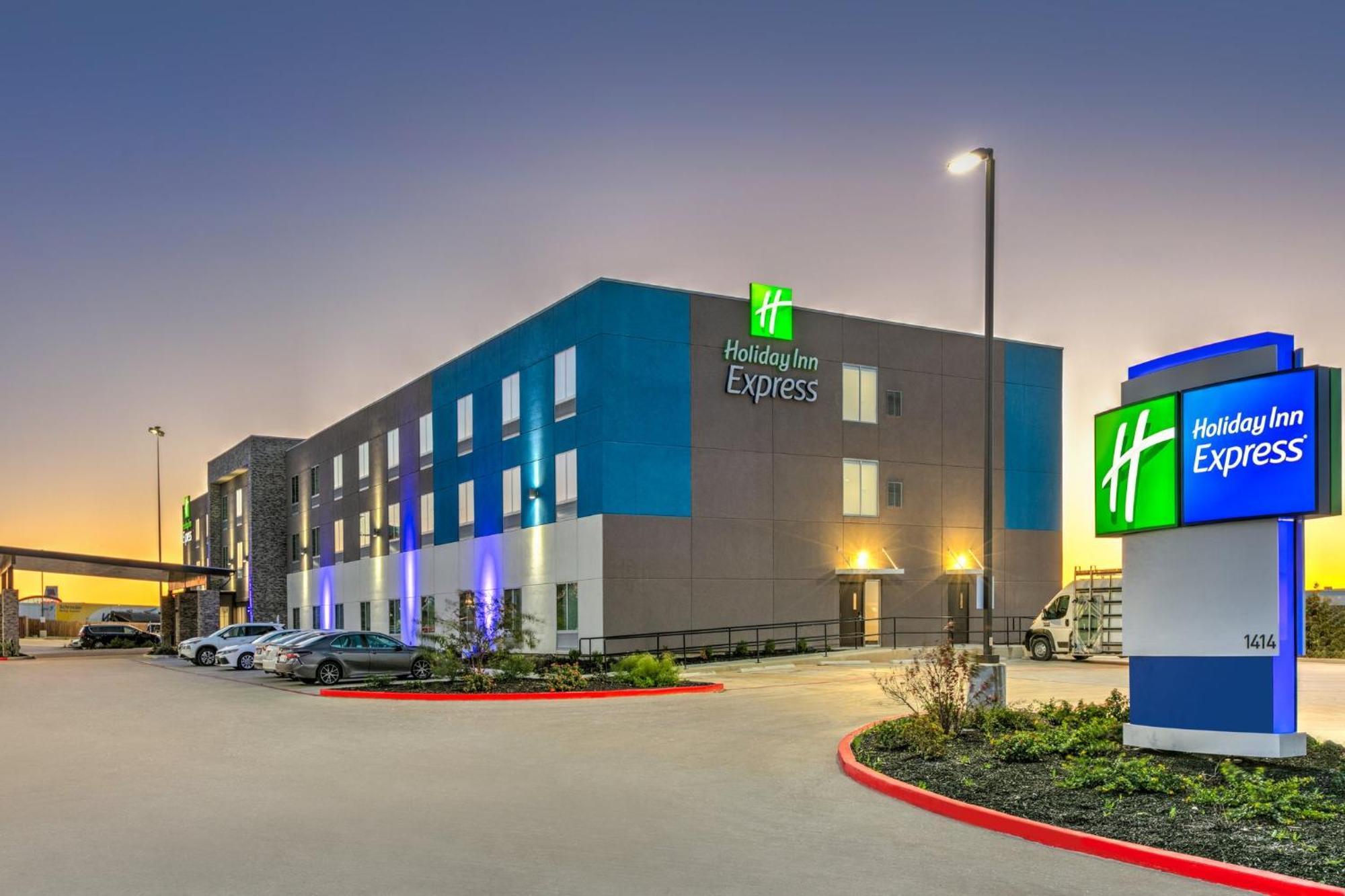 Holiday Inn Express - San Antonio East I-10 By Ihg Exteriér fotografie